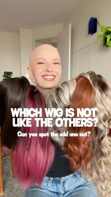 Love seeing the variety on  @ohmy.holly Okay wig detectives, one of these is not like the other. Can you guess? I’ll give you a hint... these are all @petitewigs and up until now, you’ve only ever seen me in *synthetic* wigs from Petite 👀 well...... one of these is not synthetic 👀

#hairloss #alopecia #syntheticwigs