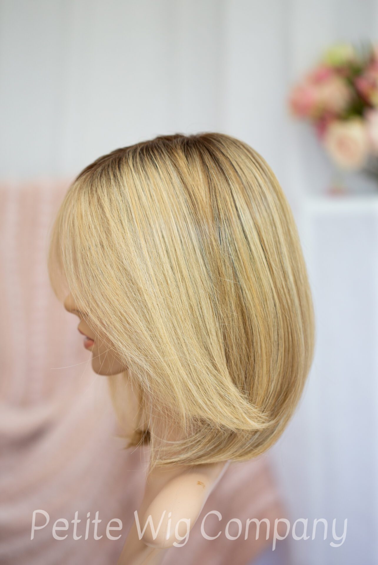 ANZAC BISCUIT Warm Blondes with Medium Shaded Root and Face Framing Hylights