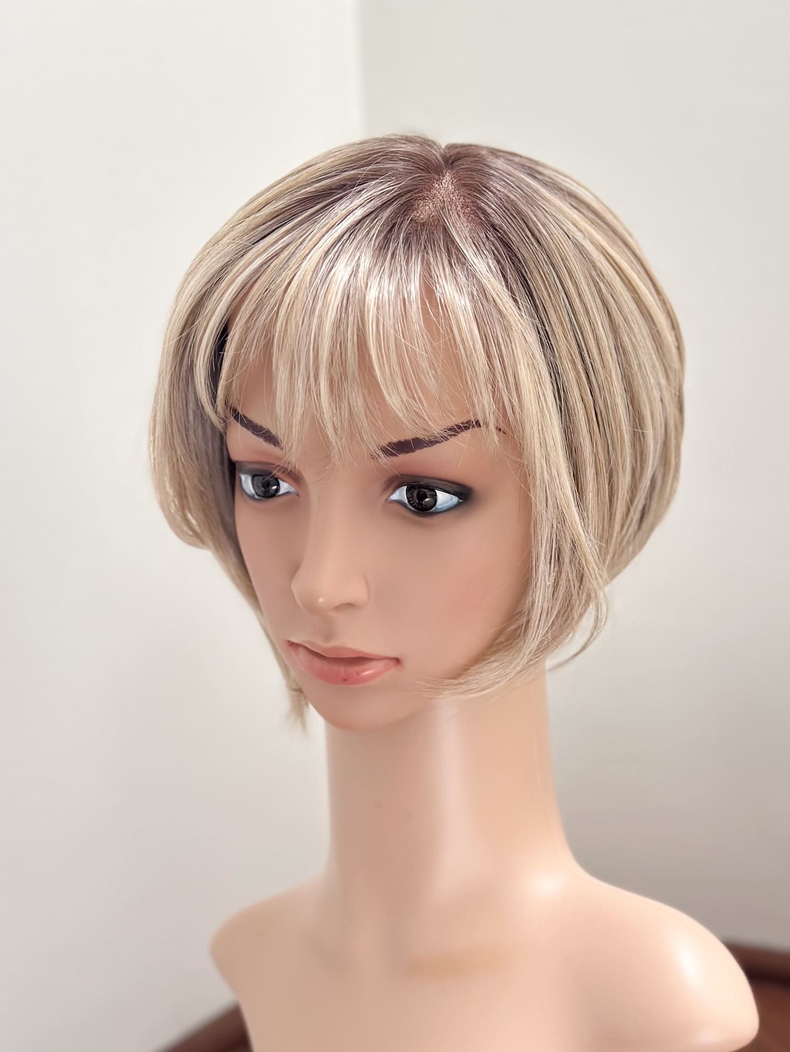 Lisa By Petite Wigs